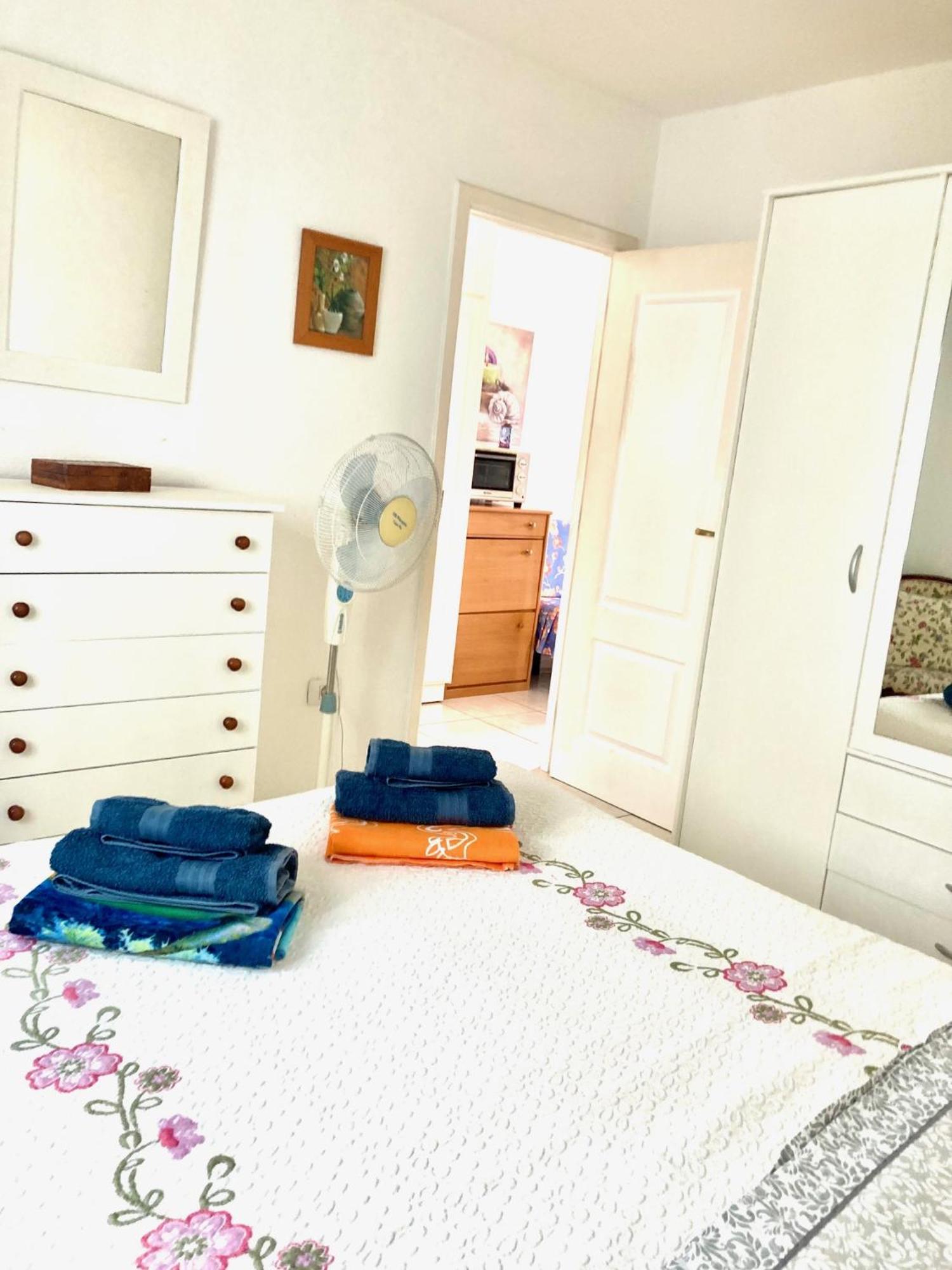 Apartamento En Primera Linea De Playa, Centrico, Tranquilo Playa de las Americas  Exteriör bild