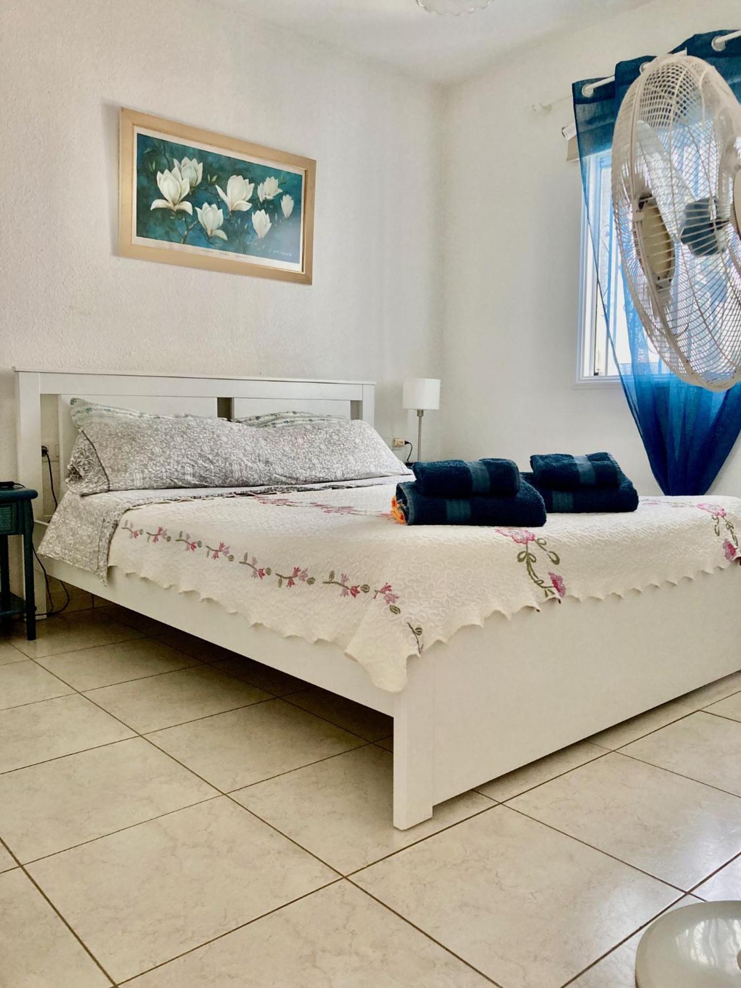 Apartamento En Primera Linea De Playa, Centrico, Tranquilo Playa de las Americas  Exteriör bild